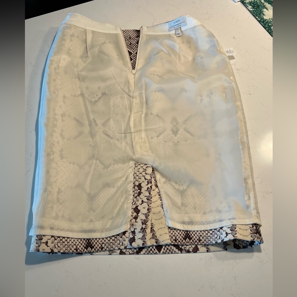 J. Crew No. 2 Pencil Wool Silk Skirt Women's 2 Ivory/Black Snake Print size 2 - Picture 4 of 11